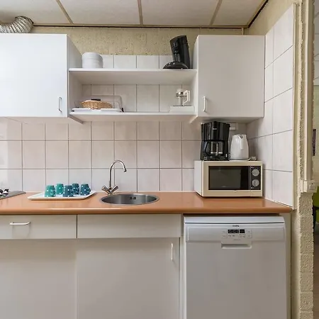 Aldeamento Turístico Roompot Schin Op Geul Born