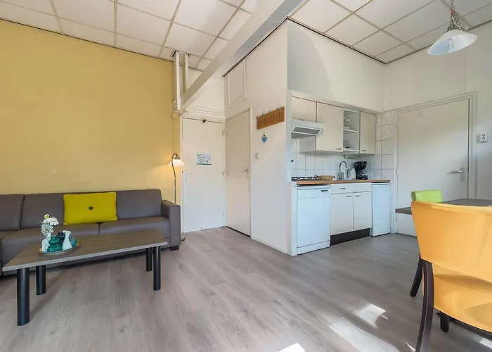 База отдыха Roompot Schin Op Geul Борн