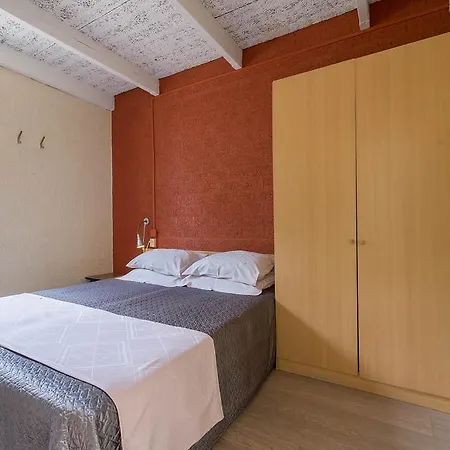 Roompot Schin Op Geul Vakantiepark Born
