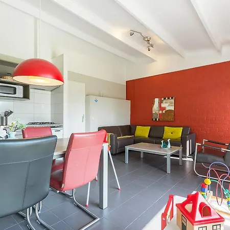 Vakantiepark Roompot Schin Op Geul