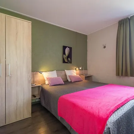 Roompot Schin Op Geul Ferienpark Born